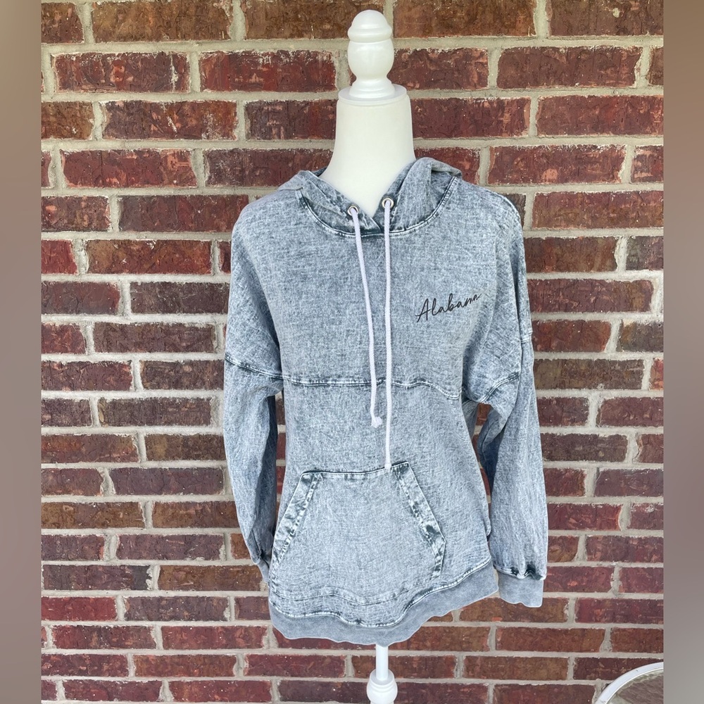 Ladies Gulf Shores Alabama Lulu’s Acid Wash Denim Jean Looking Hoodie Size Small